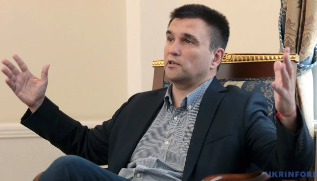 Путін готується торгуватися з США за окуповані території України – Клімкін