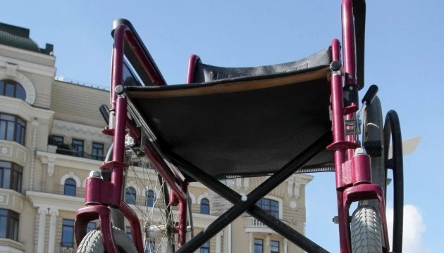 У Путивльській громаді на Сумщині встановили сучасний підйомник для людей з інвалідністю