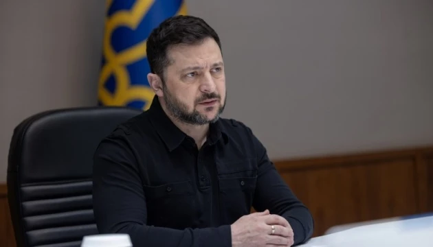Росія може виробляти близько 120 балістичних ракет щомісяця - Зеленський