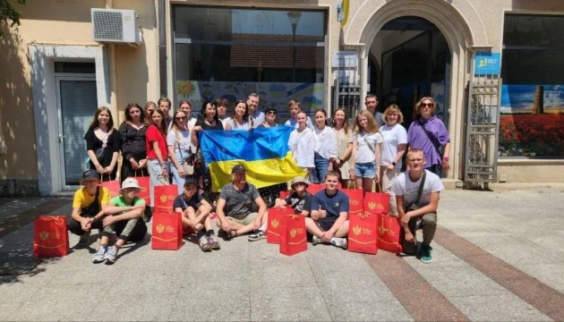 У Чорногорії українська асоціація організувала відпочинок для дітей з Харкова та Нікополя