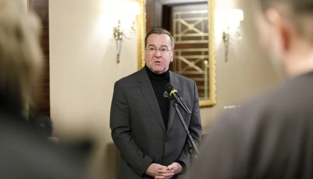 Міністри оборони та закордонних справ ФРН: Росія має сісти за стіл переговорів