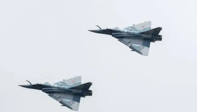 Союзники по НАТО тиснуть на Грецію, щоб вона передала літаки Mirage Україні - ЗМІ