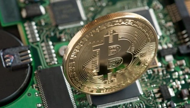 Bitcoin піднявся вище $ 18 тисяч вперше з 2017 року