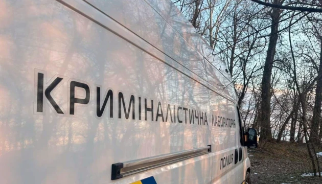 На Полтавщині в ямі зі сміттям виявили тіло жінки, поліція затримала підозрюваного у вбивстві
