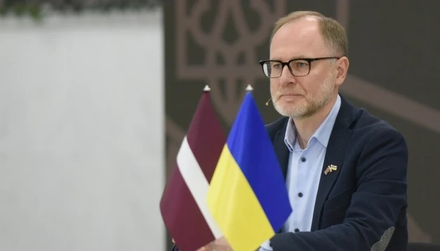 ЄС має збільшити допомогу Україні: у Латвії кажуть, що є амбітні зобов'язання в €40 мільярдів