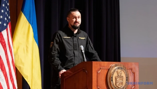 Україна пропонує оборонним компаніям довгострокову співпрацю - Камишін на конференції у США