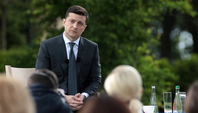 Злочини на війні: Зеленський сподівається, що правоохоронці досягнуть результатів у розслідуванні