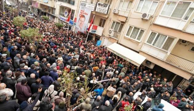 У Туреччині тривають мітинги проти арешту мера Стамбула