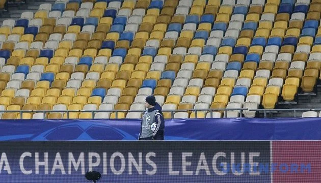 «Динамо» і «Барселона» зіграють в Києві без глядачів