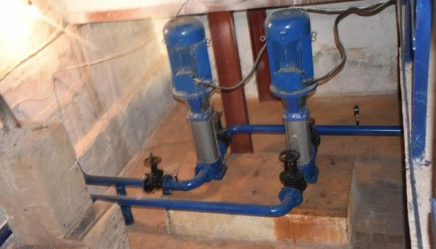У Кривому Розі придбали генератори та насоси для забезпечення багатоповерхівок водою під час блекауту