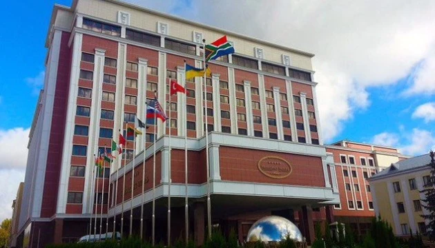 МЗС Білорусі: Країні потрібні зміни, але не через революції