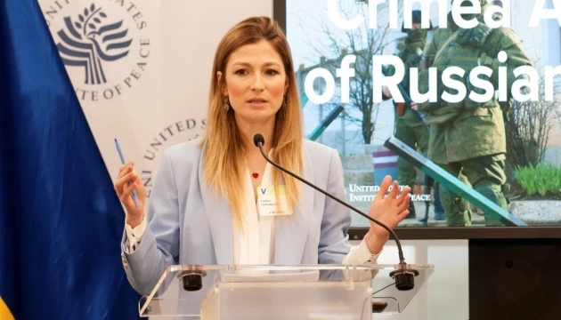 Джапарова закликає світ сприяти звільненню громадянських журналістів у Криму