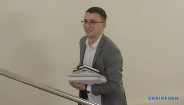 Стерненко заявляє, що напад під судом і замах на нього пов'язані