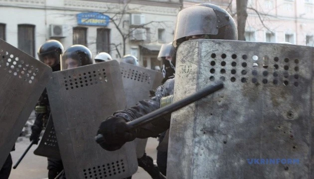 Розгін Майдану: справи двох ексслідчих міліції Києва відправили до суду