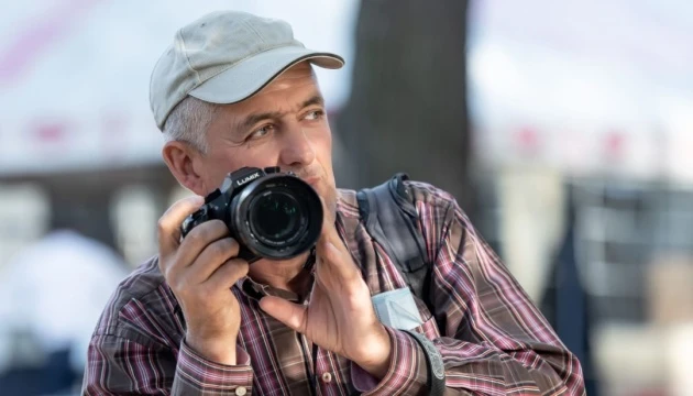 У Франківську поліцейські розшукали 17-річного юнака, який побив фотокора Укрінформу