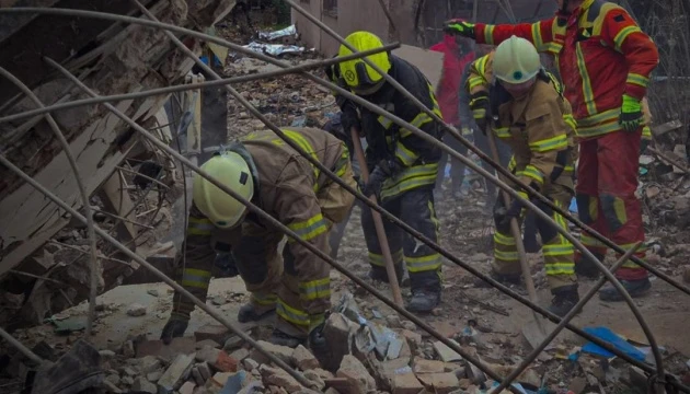 Рятувальники ліквідували 10 із 13 пожеж, що виникли через масований комбінований удар РФ