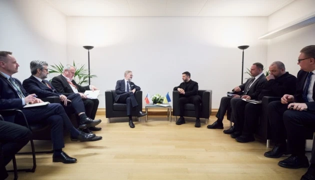 Зеленський обговорив із прем’єром Чехії посилення захисту українського неба