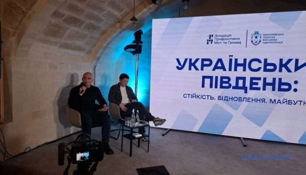 Мер Миколаєва назвав лінивими очільників громад, які не знають англійської