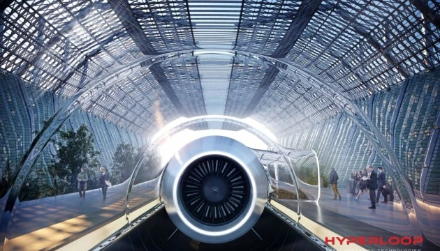 У капсулі Hyperloop вперше проїхалися пасажири