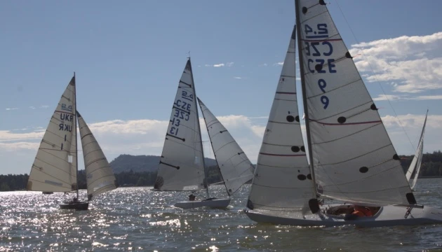 Українські ветерани вперше представили Україну на міжнародних вітрильних перегонах