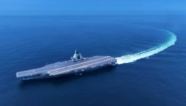 Китай незабаром введе в експлуатацію свій третій авіаносець - Міноборони