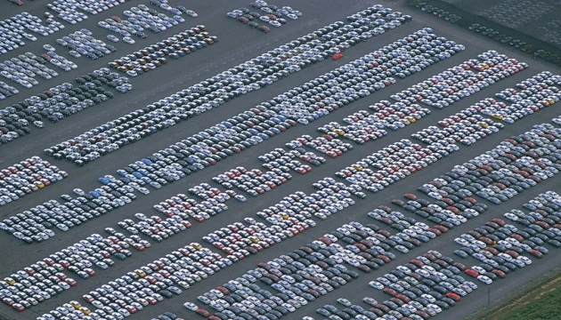 Крах російського ринку змусив автовиробників з Китаю збільшити експорт в інші країни - Bloomberg