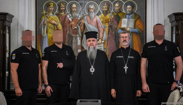 Митрополит Епіфаній нагородив воїнів ГУР