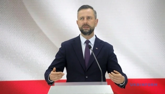 Росія випробовує НАТО та становить безпосередню загрозу для Європи - міністр оборони Польщі
