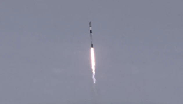 SpaceX запустила у космос ще 24 супутники Starlink