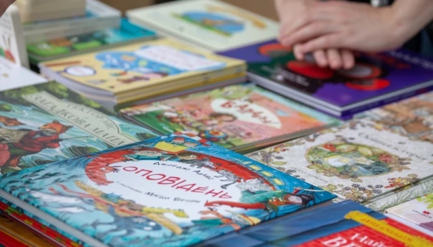 Зустрічі з письменницями та перформанси: у Житомирі відбувся книжковий форум «Відсіч. Без бар’єрів»