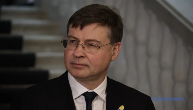 ЄС у діалозі зі США щодо санкцій проти Росії, але фокусується на власному пакеті - Домбровскіс