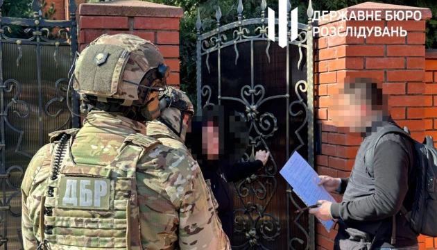Депутата Житомирської облради викрили на вимаганні 10 тисяч доларів за працевлаштування