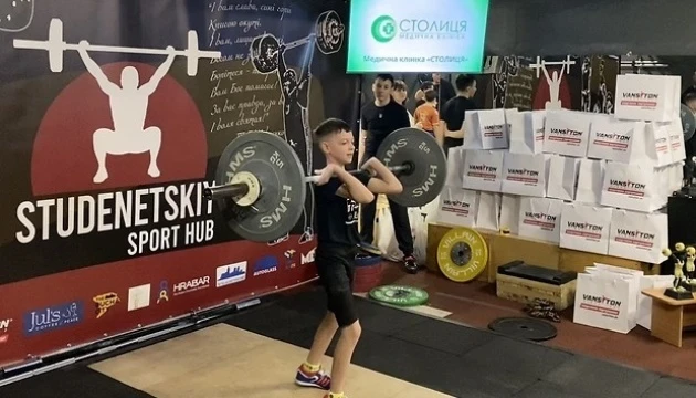 У Бучі пройшов відкритий зимовий Кубок міста з важкої атлетики