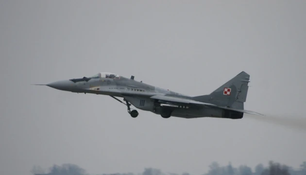 Польща може передати Україні кілька винищувачів МіГ-29 до кінця року - ексміністр