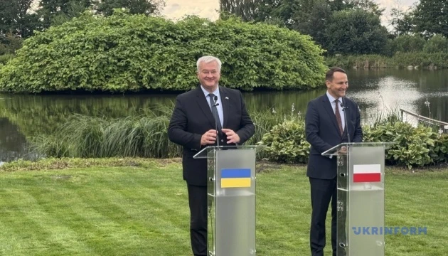 Сибіга про історичний діалог із Польщею: Ми здатні розв'язувати проблеми зі взаємною повагою