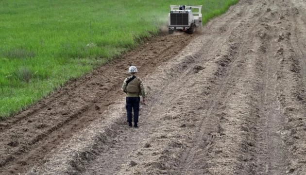 На Чернігівщині за два місці розмінували 45 гектарів сільгоспугідь