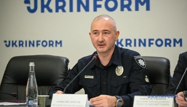 На Донеччині потрібно евакуювати 2167 дітей - МВС