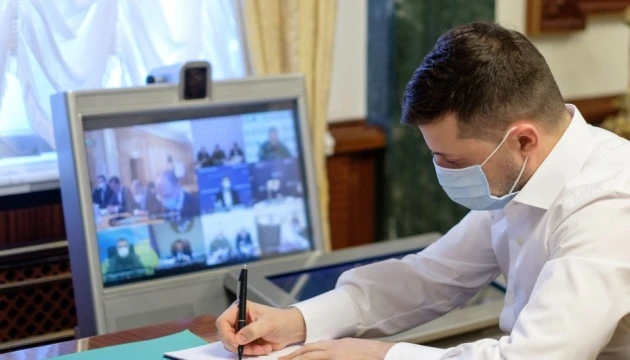 Зеленський продовжив дію Угоди зі США про співробітництво у сфері науки та технологій