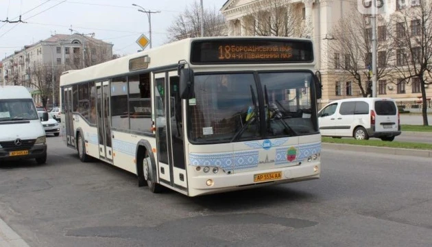 У Запоріжжі скасували пільговий проїзд в міському транспорті на час карантину