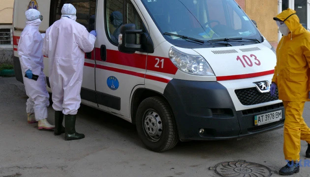 У Києві за добу - 77 випадків коронавірусу
