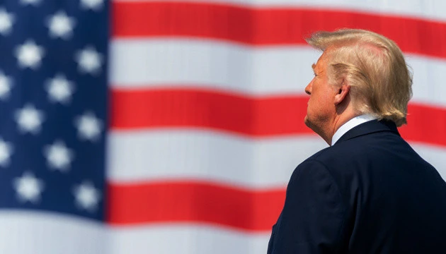 Трамп не платив податків впродовж років до свого президентства – NYT