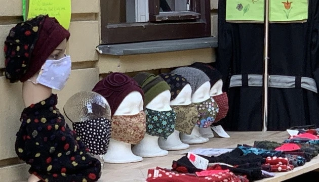 У Німеччині — на 1500 випадків коронавірусу більше, ніж за минулу добу