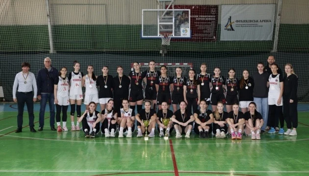 Визначилися чемпіонки Молодіжної баскетбольної ліги України