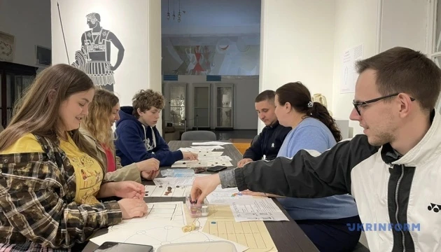 В Одеському археологічному музеї провели благодійний вечір античних ігор - збирають кошти на відновлення