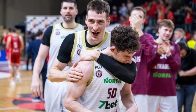 Баскетбол: дабл-дабл Ковляра вивів його клуб у півфінал чемпіонату Литви