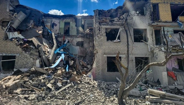 Росіяни атакували Харківщину КАБами і дронами: за добу один загиблий, восьмеро поранених