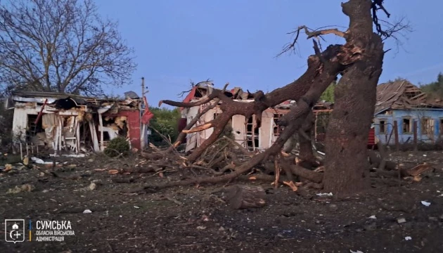 Від ворожих атак на Сумщині пошкоджені вже 4700 житлових будівель