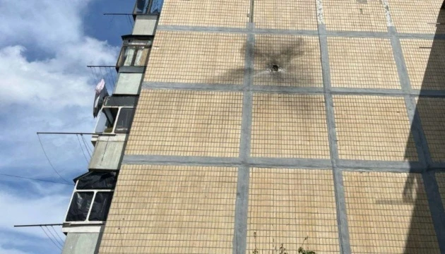 На Дніпропетровщині внаслідок нічної атаки російських БПЛА є пошкодження у двох районах