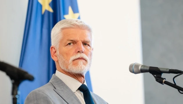 На порушення з боку Росії НАТО має реагувати військовим шляхом - президент Чехії