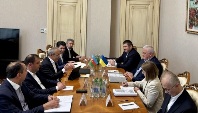 Сибіга на зустрічі з міністром економіки Азербайджану говорив про інвестиції та енергетику